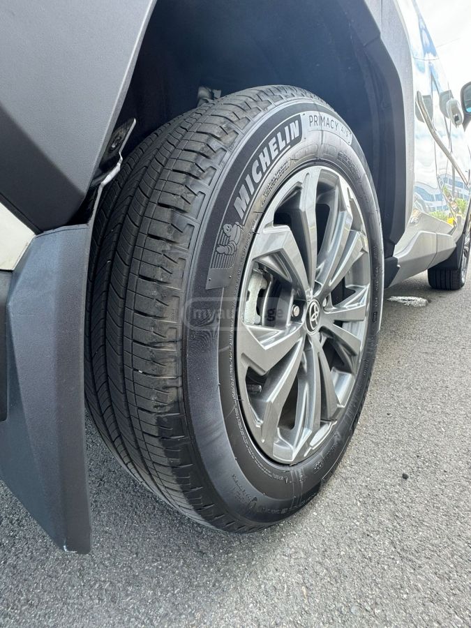 Toyota RAV 4 - фото 14