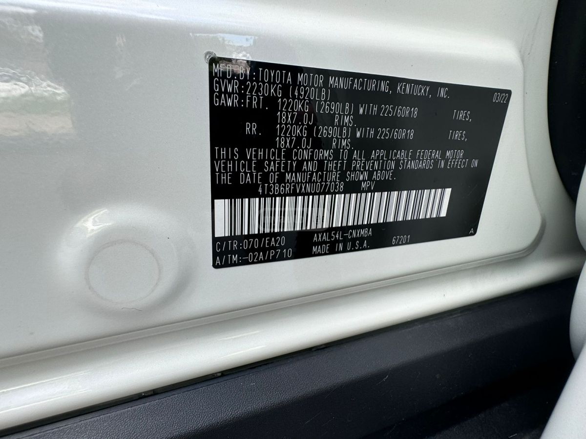 Toyota RAV 4 - фото 15