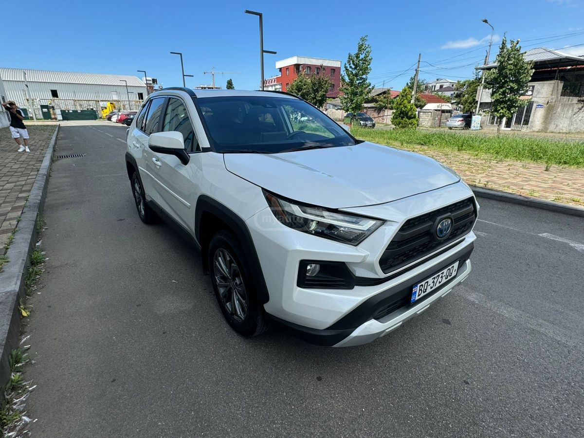 Toyota RAV 4 - фото 5