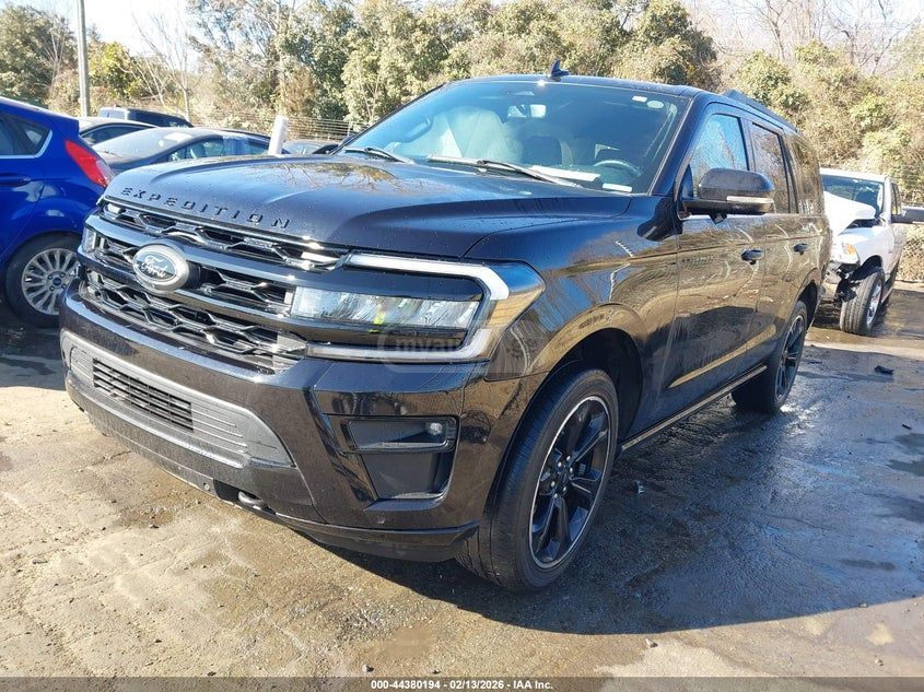 Ford Expedition 2023 — миниатюра 1