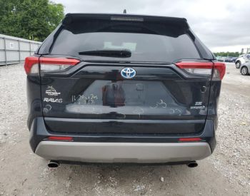 ToyotaRAV 4