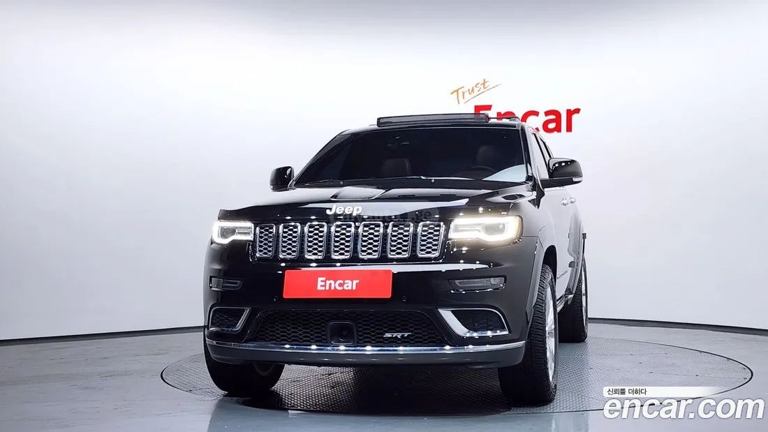 Jeep Grand Cherokee - фото 3