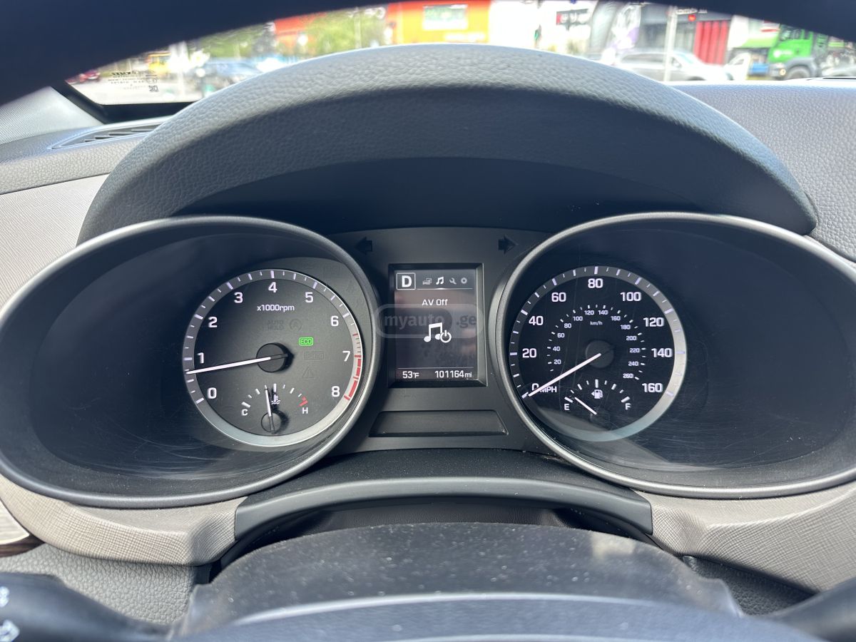 Hyundai Santa FE - фото 11