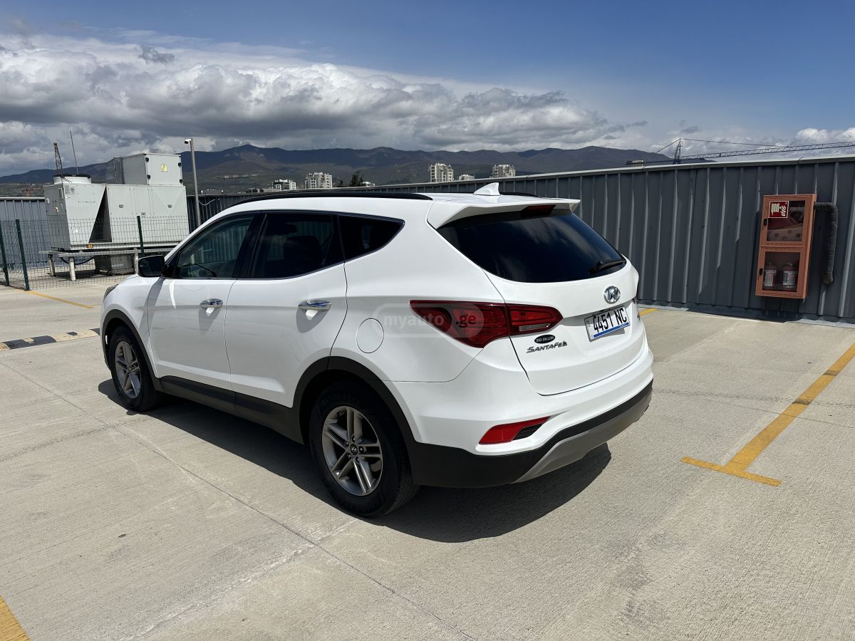 Hyundai Santa FE - фото 3