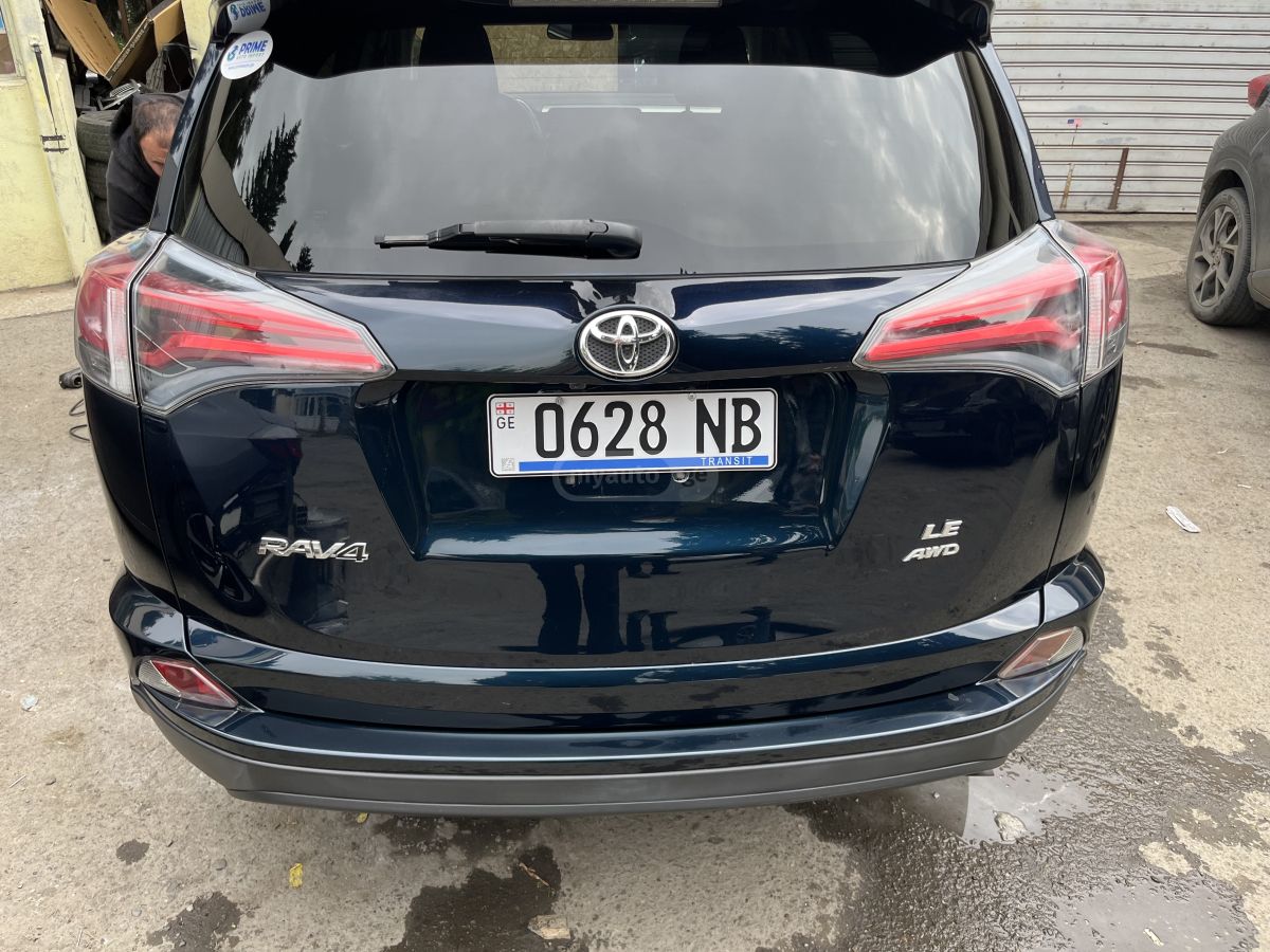 Toyota Rav 4 - фото 10