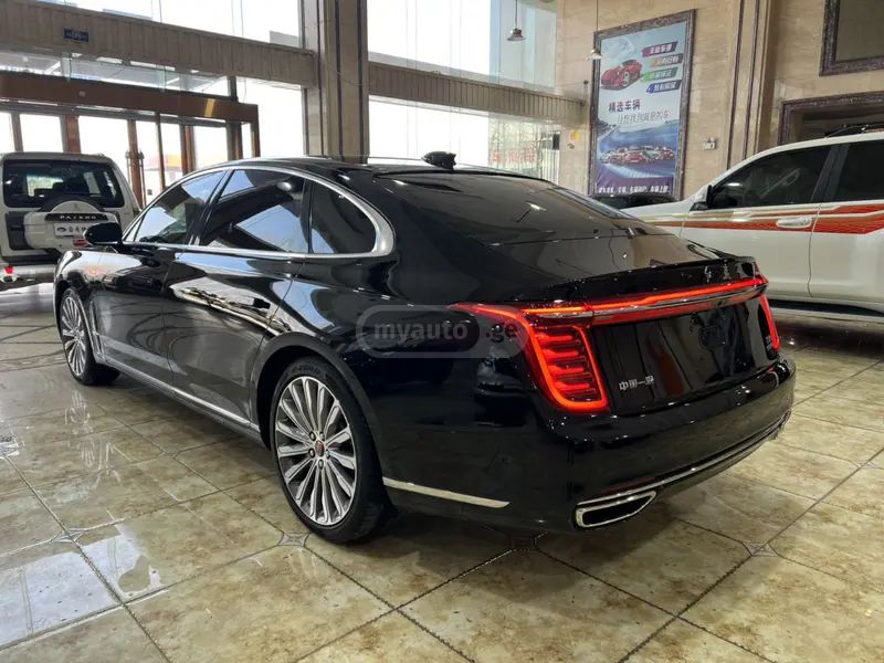 Hongqi H9 - фото 5
