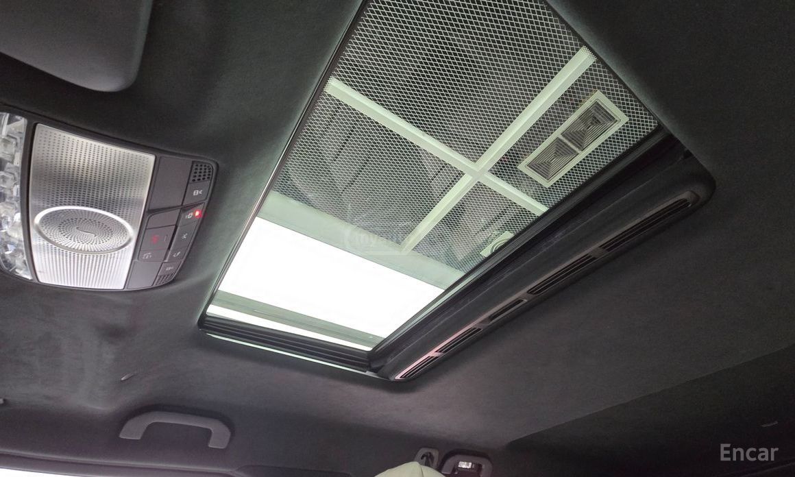 Mercedes-Benz Base AMG G 63 4dr All-Wheel Dr — миниатюра 13