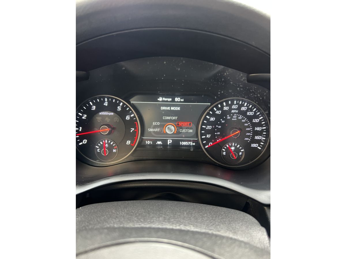 Kia Stinger - фото 12