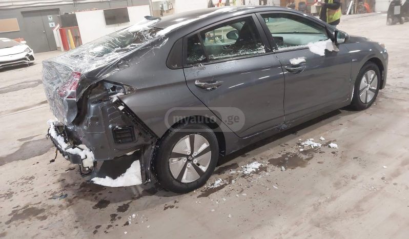 Hyundai Ioniq - фото 4