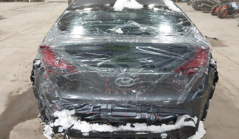 Hyundai Ioniq - фото 6