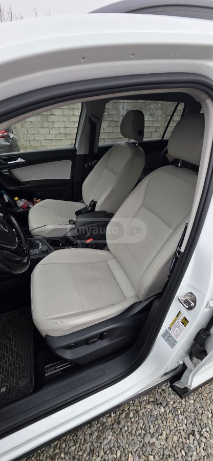 Volkswagen Tiguan - фото 15