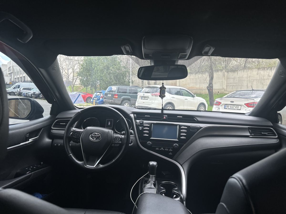 Toyota Camry - фото 11