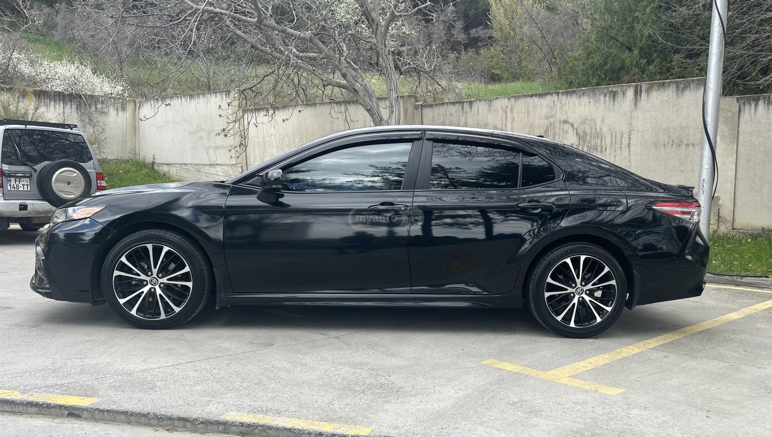 Toyota Camry - фото 5