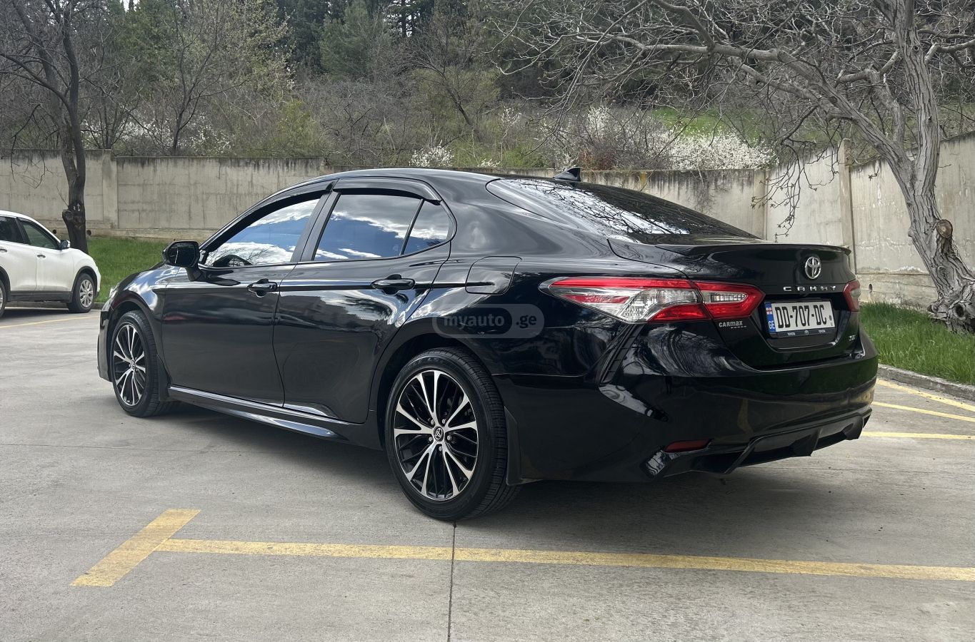 Toyota Camry - фото 6