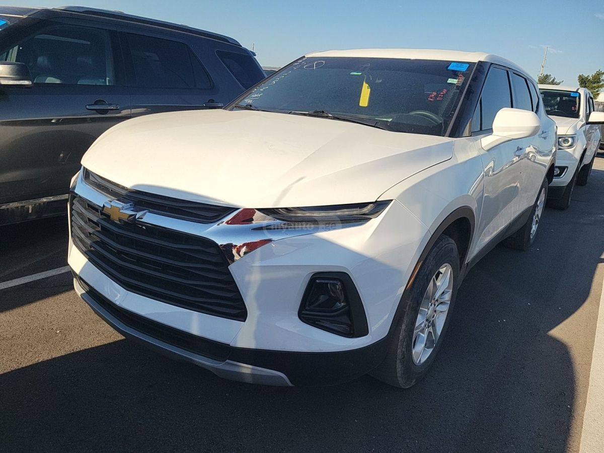 Chevrolet Blazer - фото 1