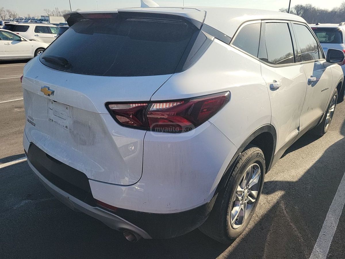 Chevrolet Blazer - фото 3