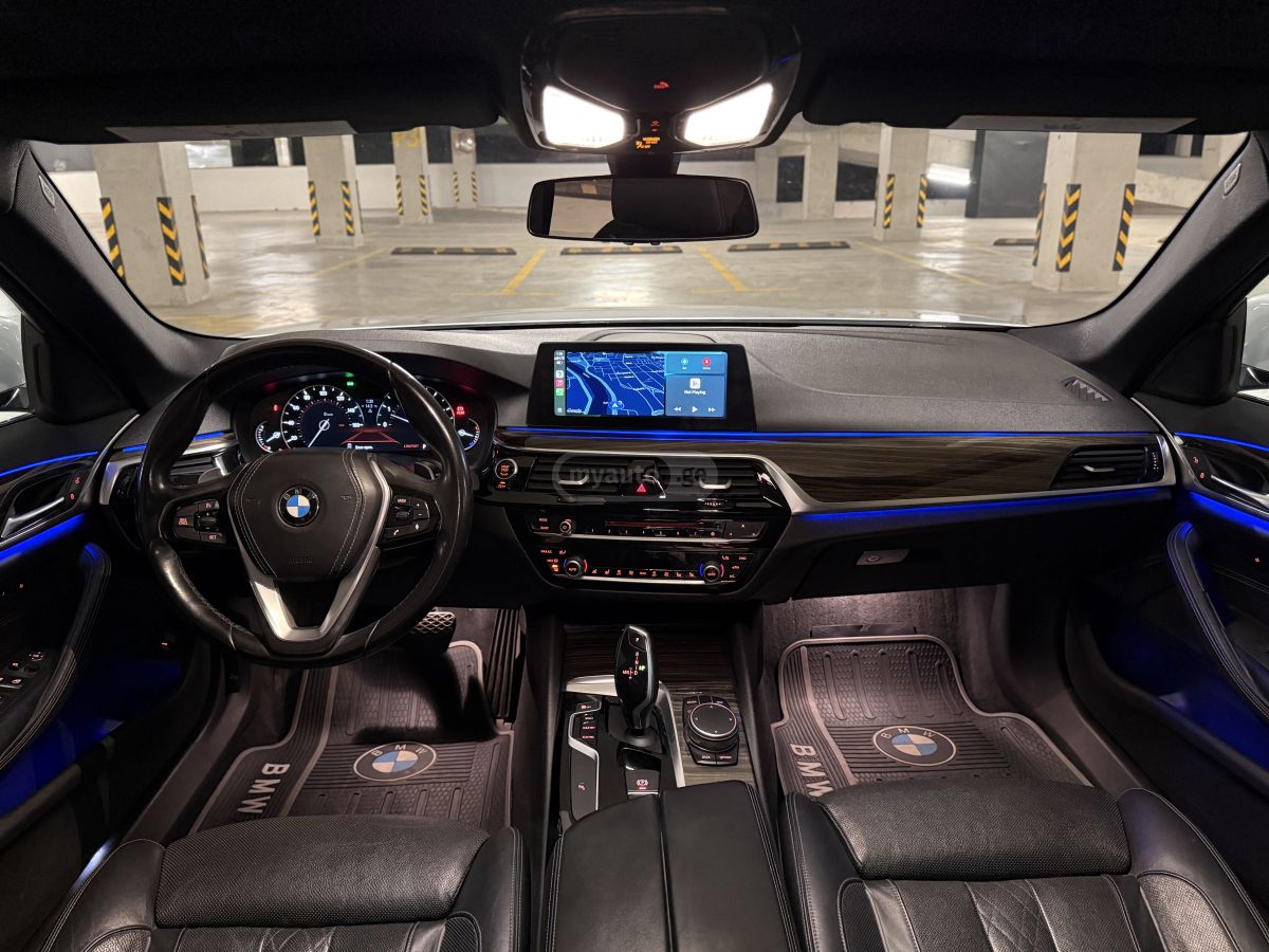 BMW M5 — миниатюра 13