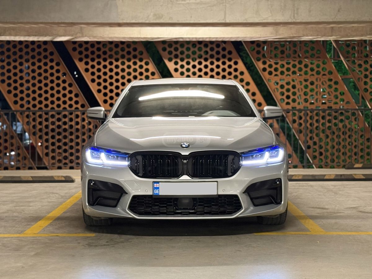 BMW M5 — миниатюра 3