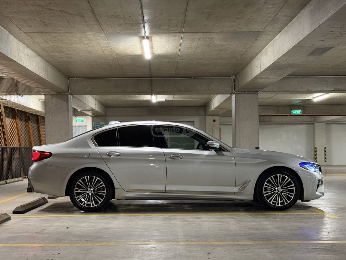 BMW M5 — миниатюра 8