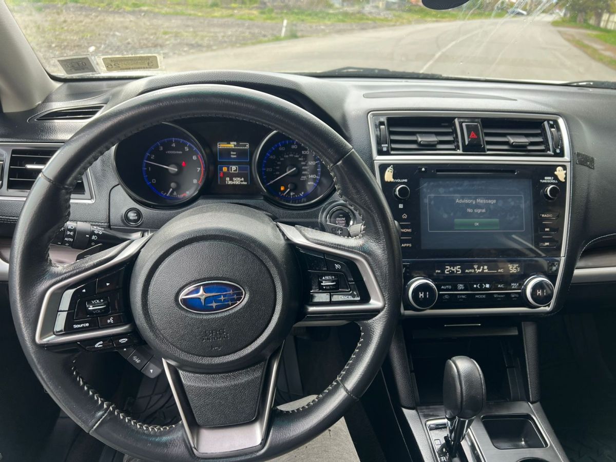 Subaru Legacy - фото 8