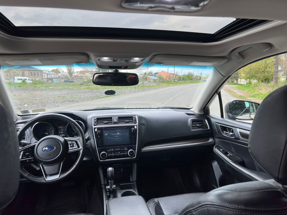 Subaru Legacy - фото 9