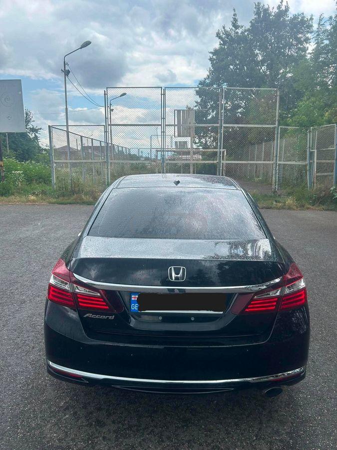 نمای دیگر Honda EX-L 4dr Sedan CVT 2017