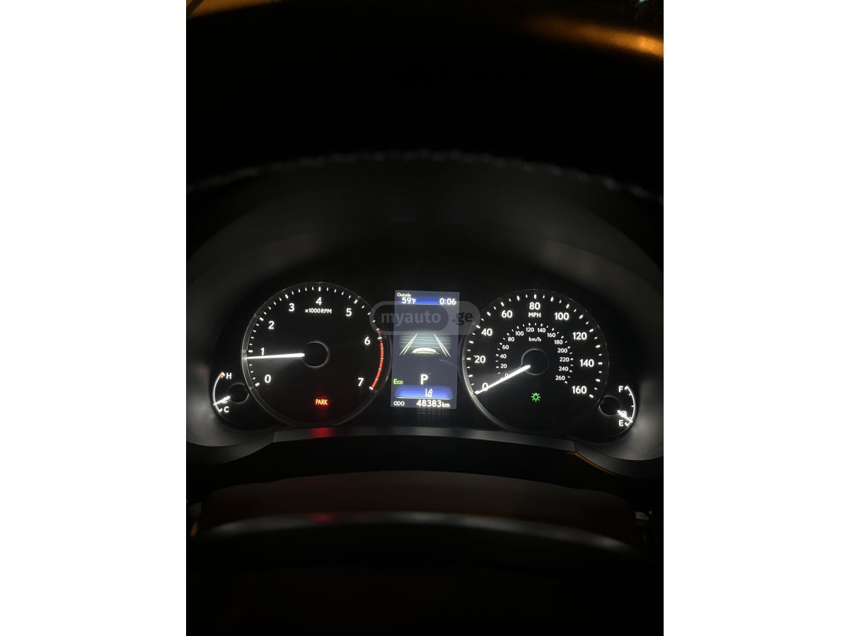 Lexus Base 4dr Rear-Wheel Drive Seda — миниатюра 10