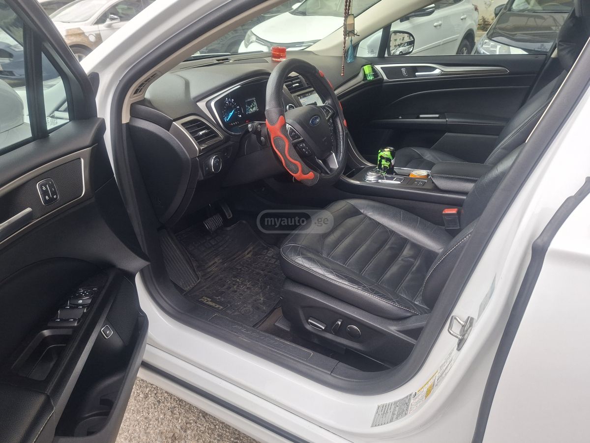 Ford Fusion - фото 11