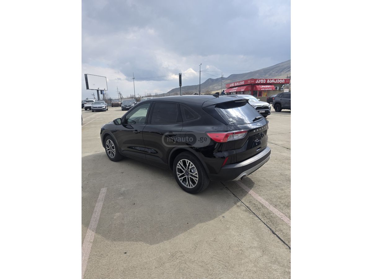 Ford Escape - фото 5