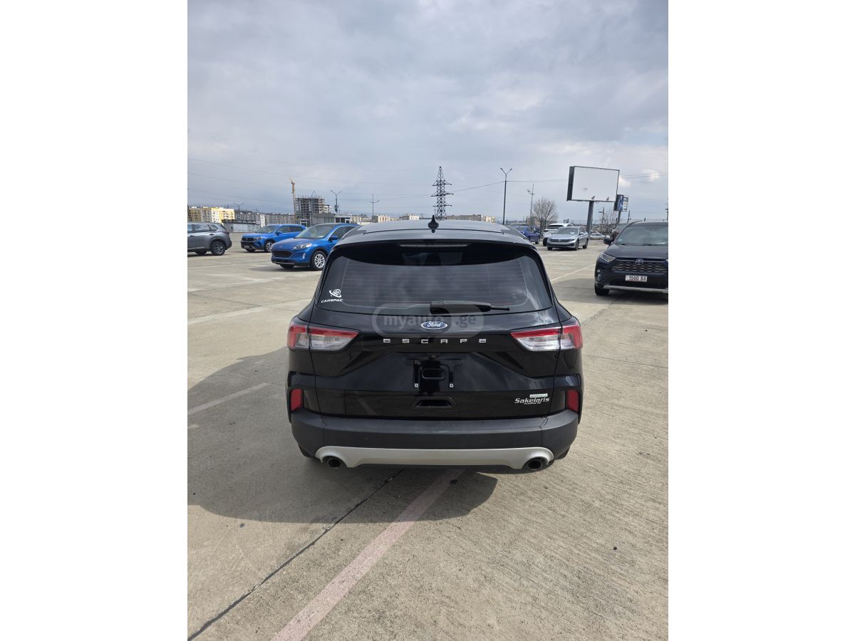 Ford Escape - фото 8