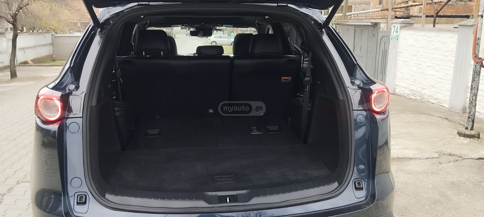 Mazda CX-9 - фото 11