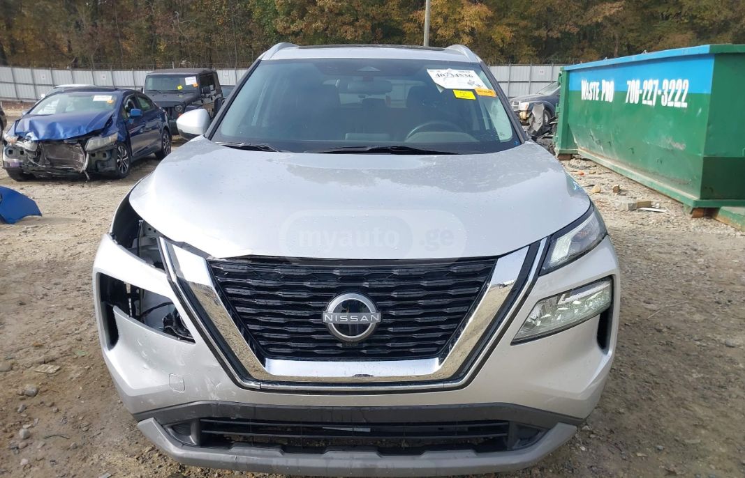 Nissan Rogue - фото 3