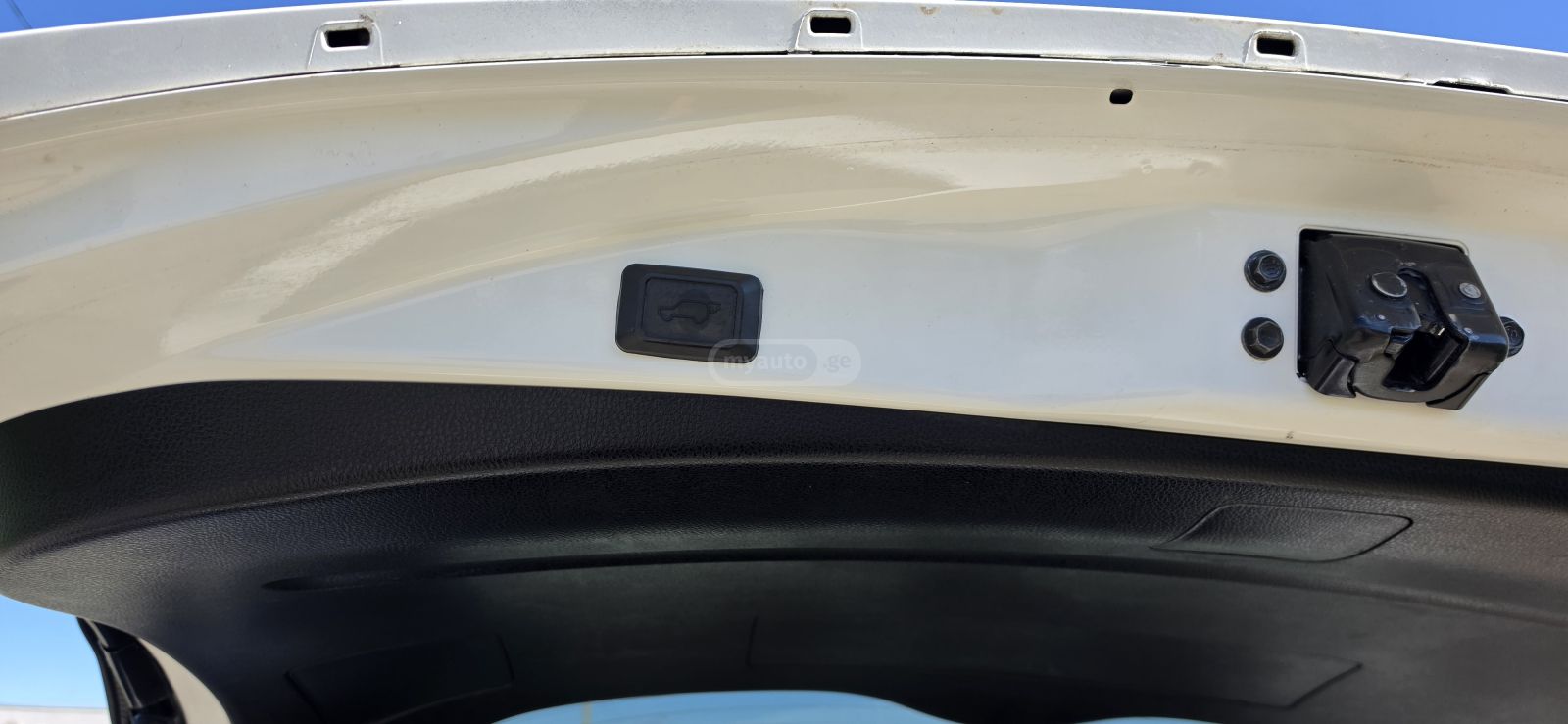 Toyota RAV 4 - фото 10