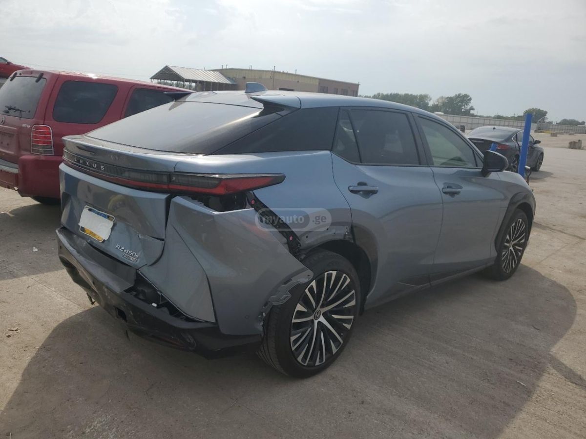 Lexus RZ 450e 2023 — миниатюра 3