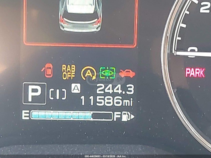 Subaru Limited 4dr All-Wheel Drive CV — миниатюра 13