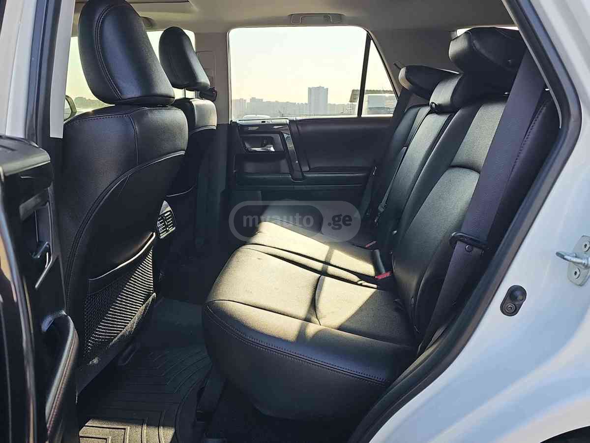 Toyota Toyota 4runner — миниатюра 7