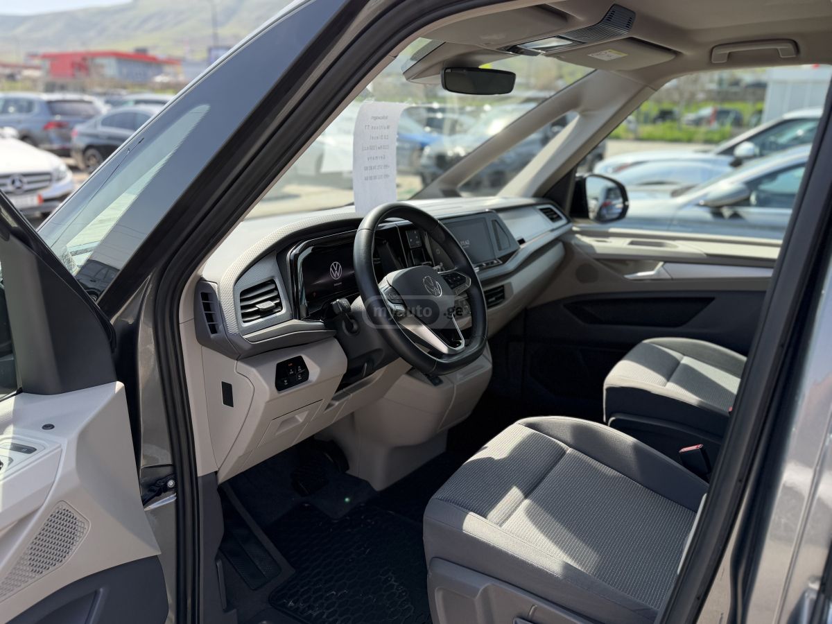 Volkswagen Multivan 2022 — миниатюра 10