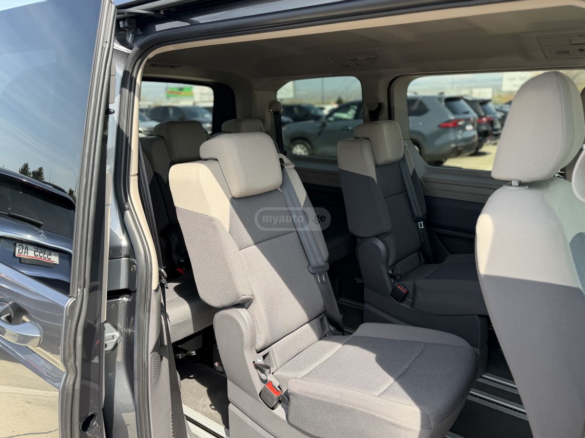 Volkswagen Multivan 2022 — миниатюра 15