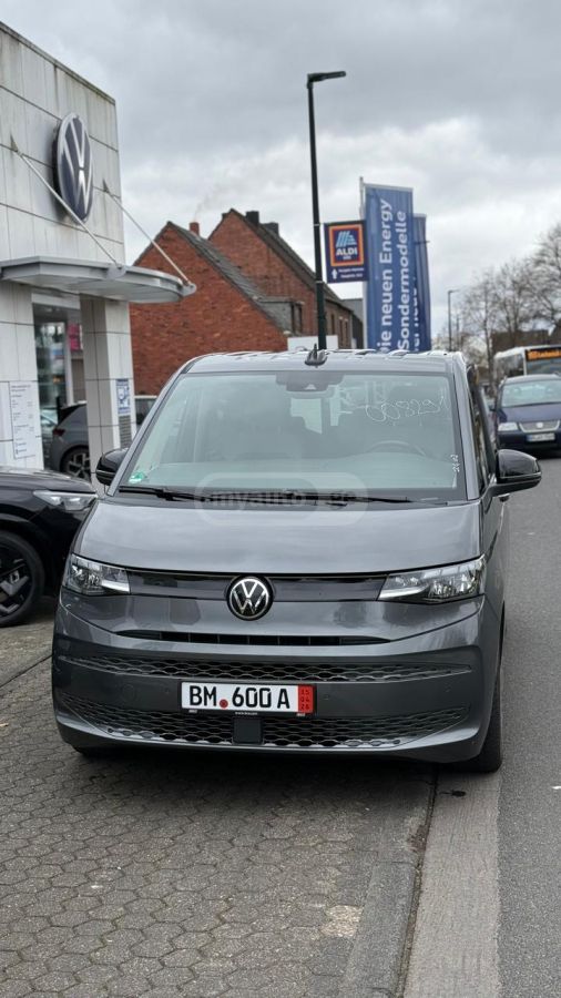 Volkswagen Multivan 2022 — миниатюра 4