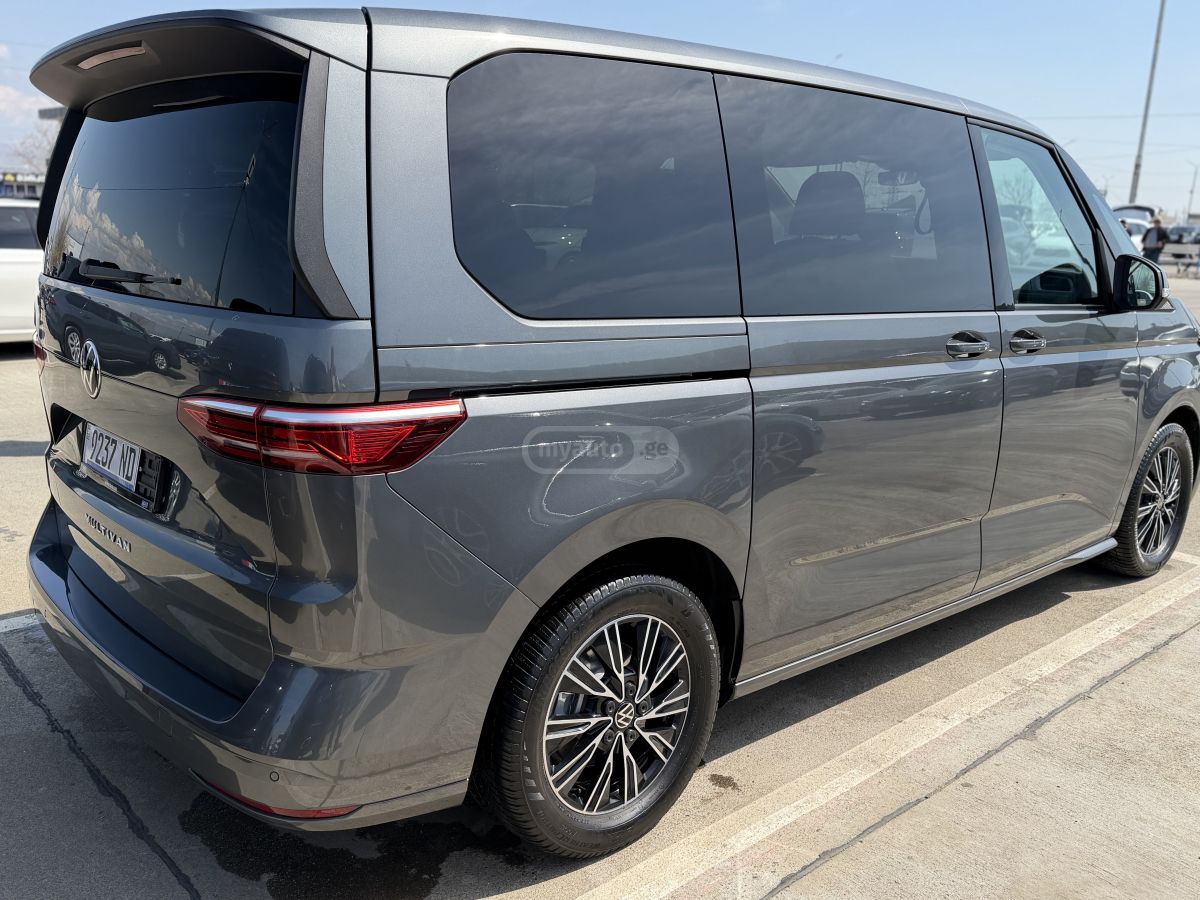 Volkswagen Multivan 2022 — миниатюра 7