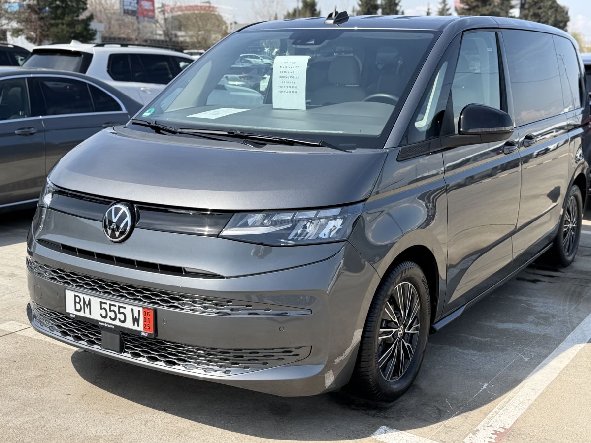 Volkswagen Multivan 2022 — миниатюра 9