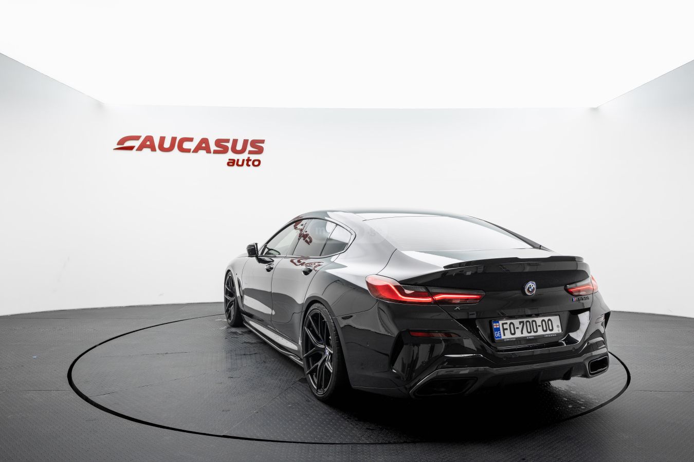 BMW M850 — миниатюра 8