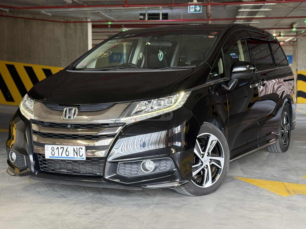 Honda Odyssey - фото 2