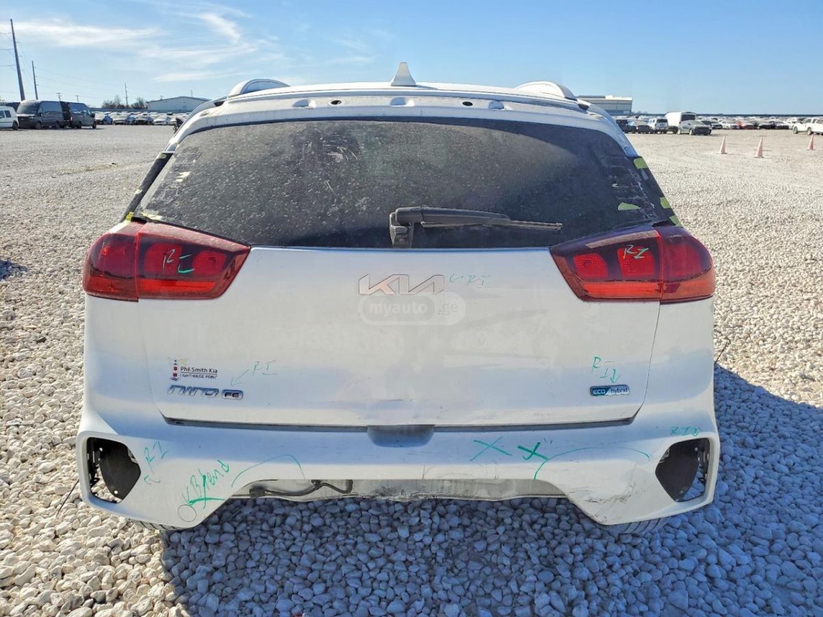 Kia LX — миниатюра 6