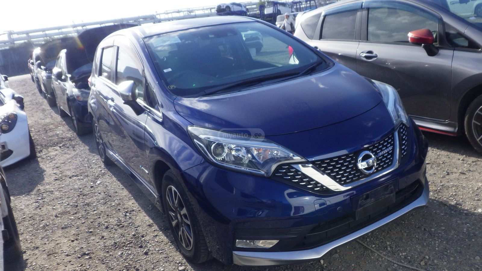 Nissan Note - фото 13