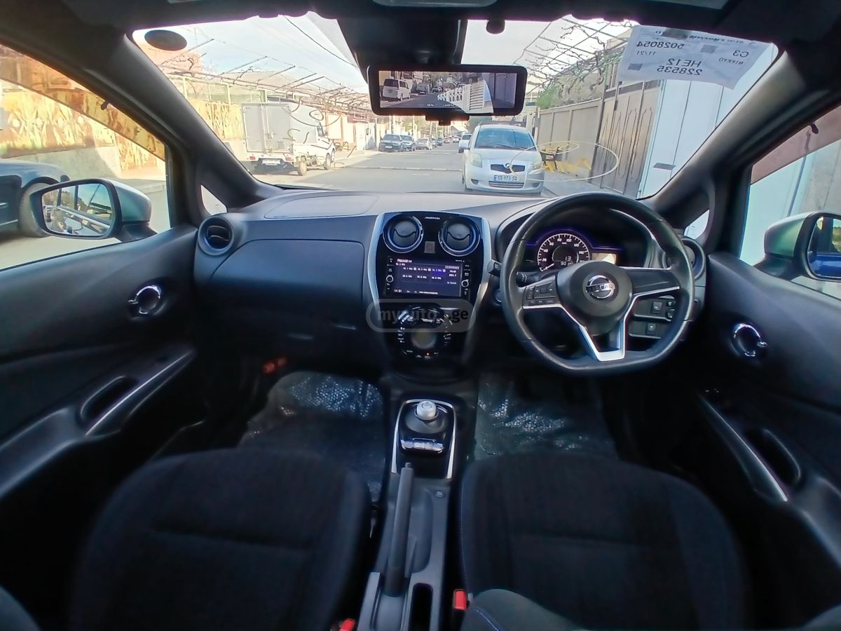 Nissan Note - фото 9