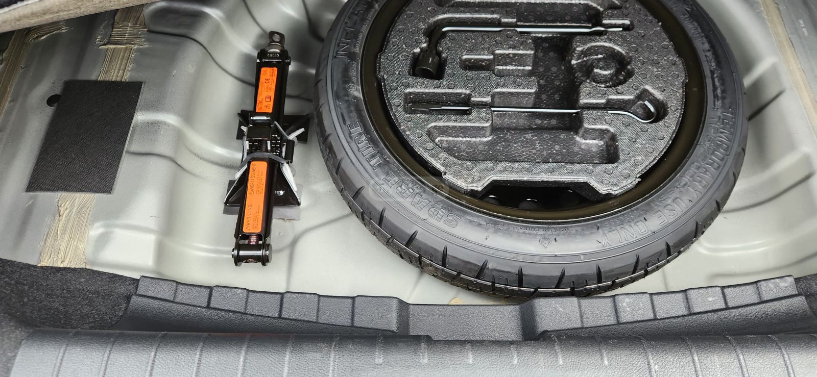 Nissan Sentra SV 4dr Sedan CVT 2023 — миниатюра 10