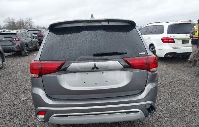 Mitsubishi Outlander - фото 13