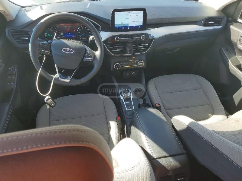 Ford Escape - фото 8