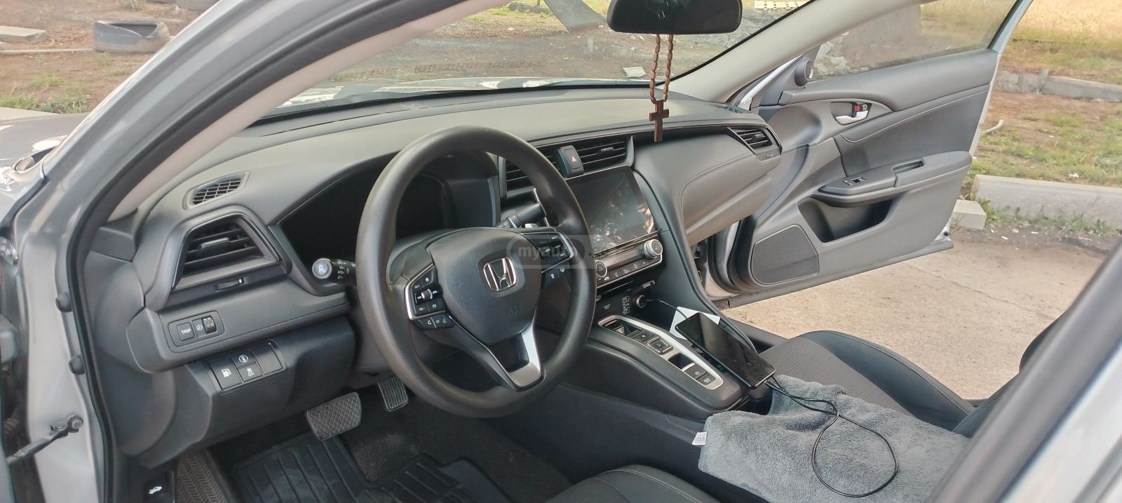 Honda Insight - фото 1